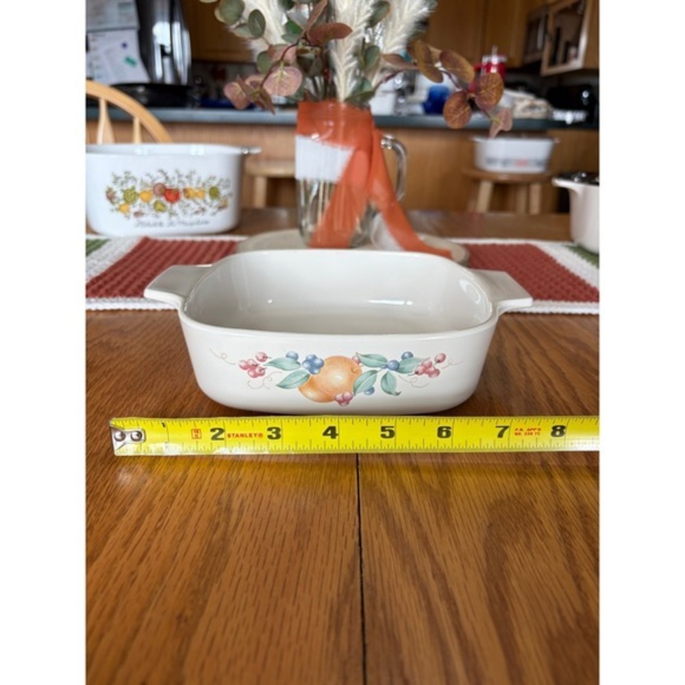 Vintage Corning Ware Abundance A-2-B 2 Liter Casserole Dish Fruit Pattern USA